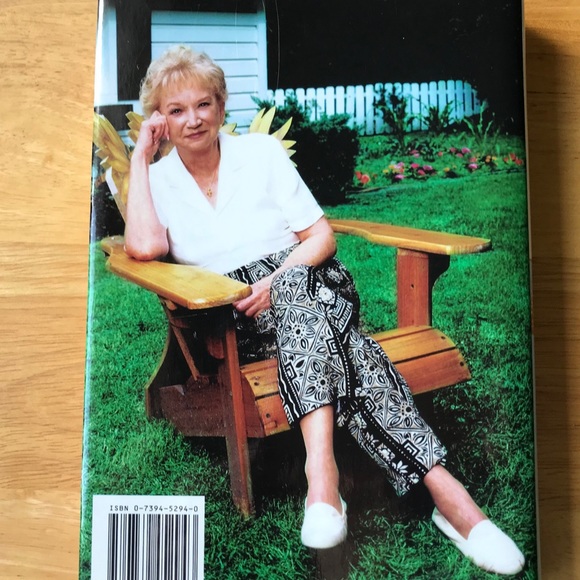 Fern Michaels 2 books Pretty Woman Picture Perfect - Picture 6 of 8